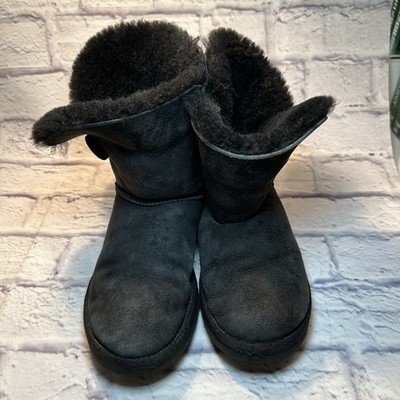 Ugg Womens Bailey Button #F19014L Sheepskin Fold Over Boot Size 7
