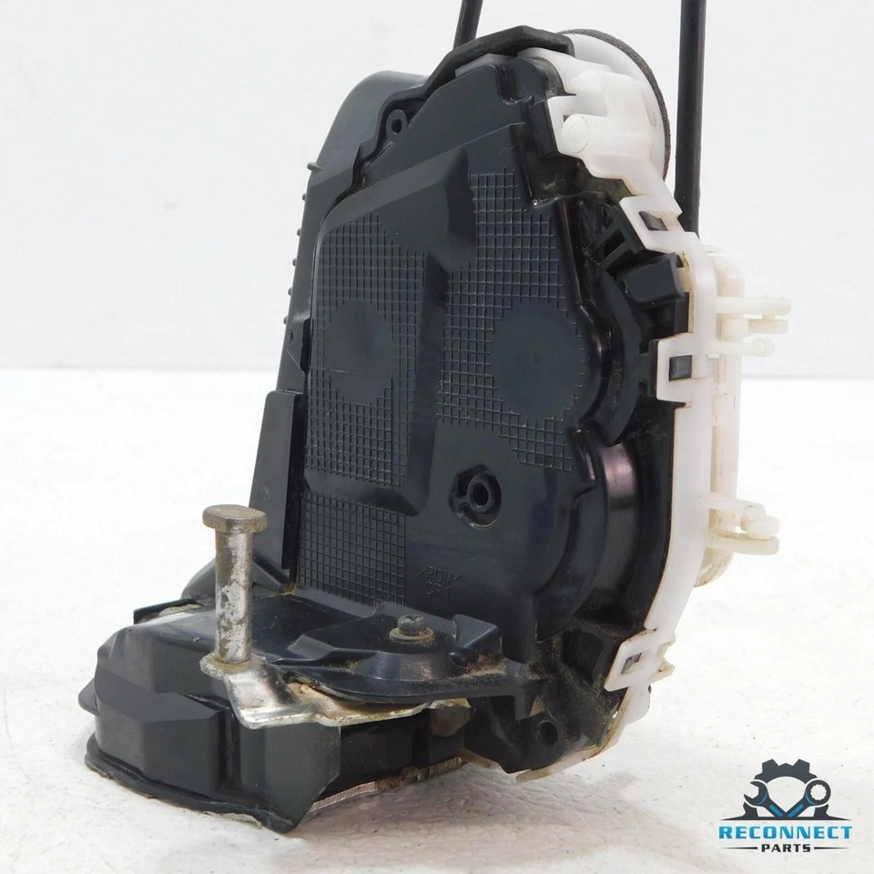 Actuador de cierre de cerradura de puerta lateral derecha trasera Subaru WRX STI 2015-2020 OEM 61035VA000 Foto 3 de 4