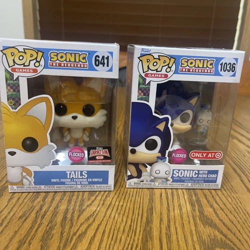 Funko Pop SET! Tails (Flocked) #641 & Sonic With Hero Chao (Flocked) #1036