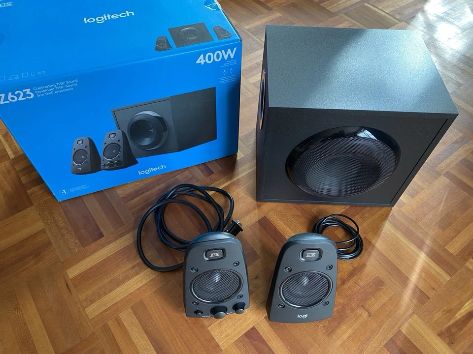 Logitech Z623 2.1-Kanal 200W Lautsprecher System mit Subwoofer - Schwarz...