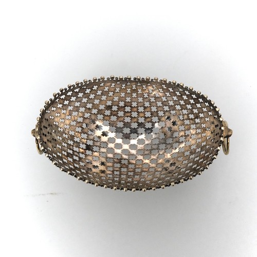 English Silverplate Openwork Basket Cavalier King Charles Handle Greyhound Lid - Picture 10 of 12