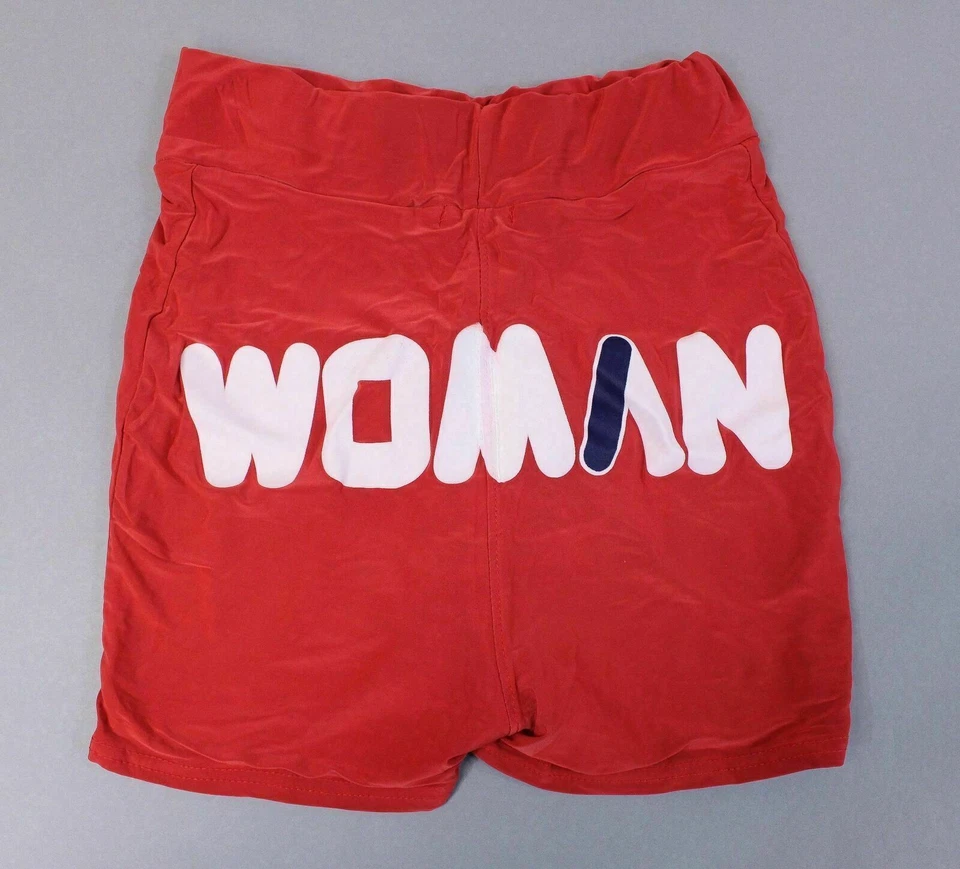 Boohoo Women's Woman Slogan Double Layer Hot Pant CK6 Red Size UK:8 US:4 NWT - Image 3 of 4