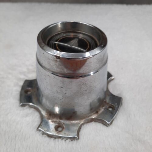 Ford 1973 - 74 Maverick Rally Aluminum Wheel Center Hub Cap (1) OEM - Foto 5 di 8