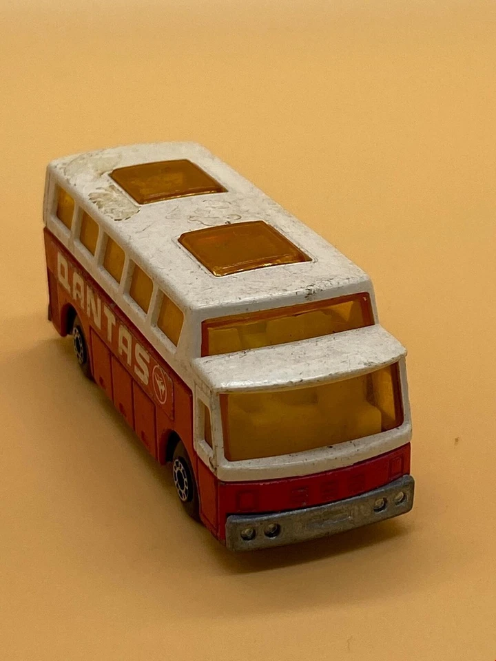 Vintage Matchbox Superfast No. 65 Airport Coach "Quantas" Made 1977 Diecast Toy - Image 2 of 4