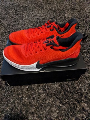 nike red and black vapormax