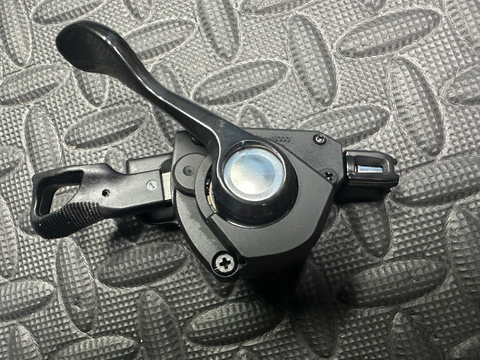 Shimano Deore XT SL-M8000-L Rapidfire Plus (I-Spec-B) Left Shifter 2/3 W/O Bolts - Image 4 of 4
