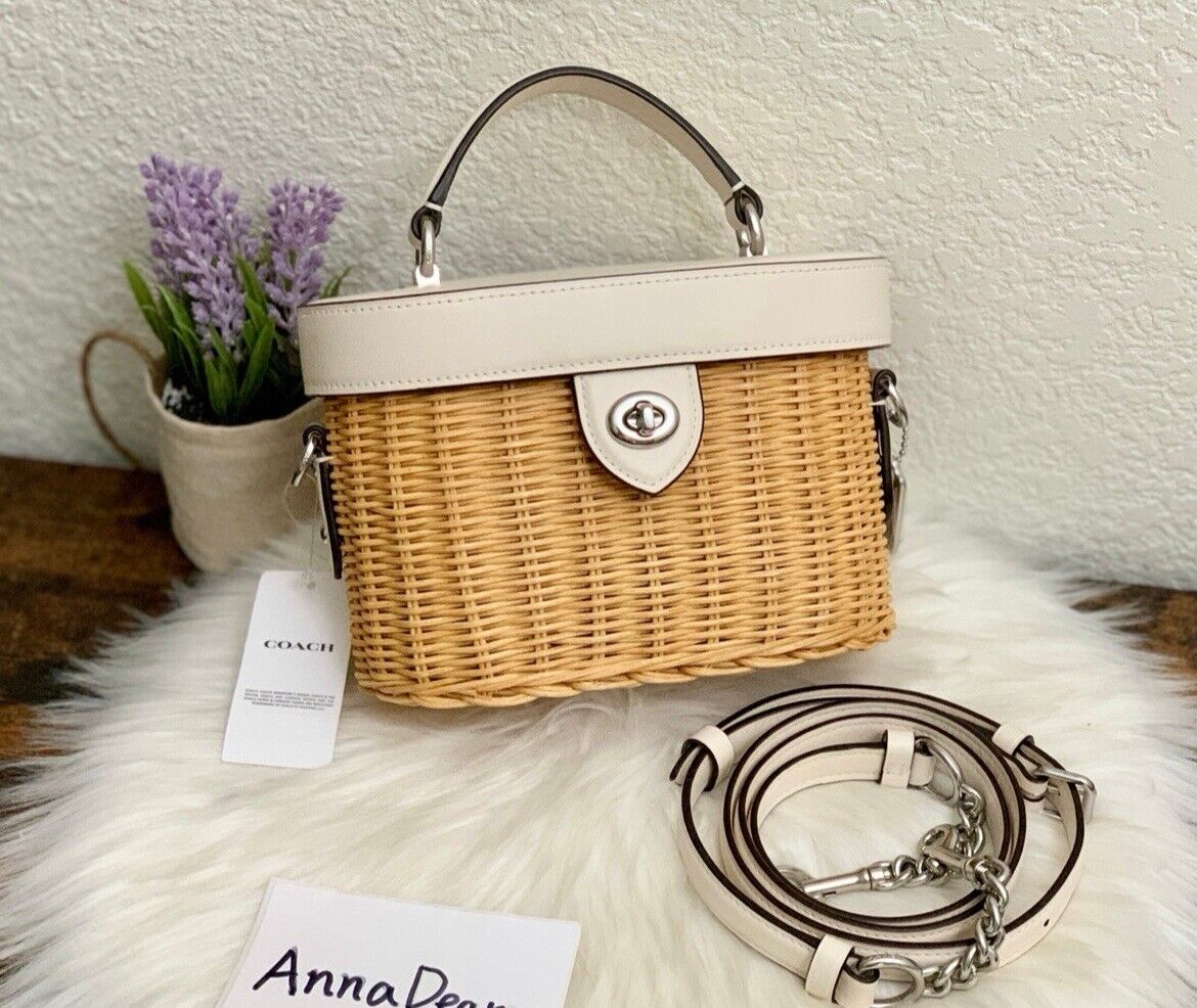NWT Coach Kay Crossbody In Natural Chalk Leather & Straw NWT Coach Kay Crossbody In Natural Chalk Leather & Straw