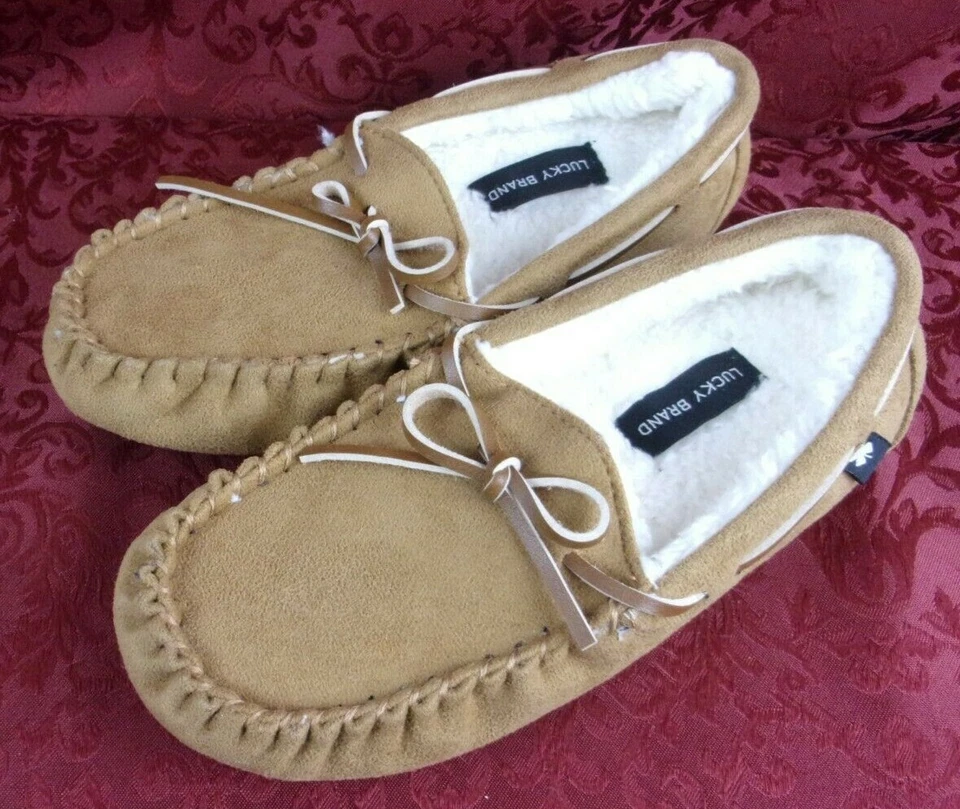 Lucky Brand Girls or Boys Plush Faux Fur Lined Moccasins Slipper Shoes Size 2-3 - Image 3 of 4