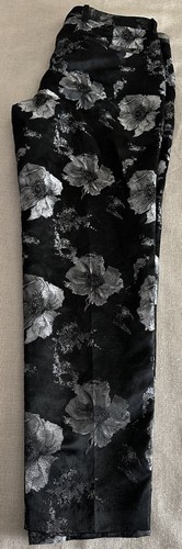 INC Men Slim Fit Floral Pattern Chino Pants, Black Size 34 New - Picture 4 of 8