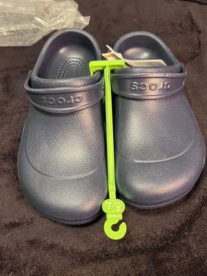 NEW Crocs Bistro Clogs Navy Men s 9 Women s 11 Slip Resistant NWT Authentic