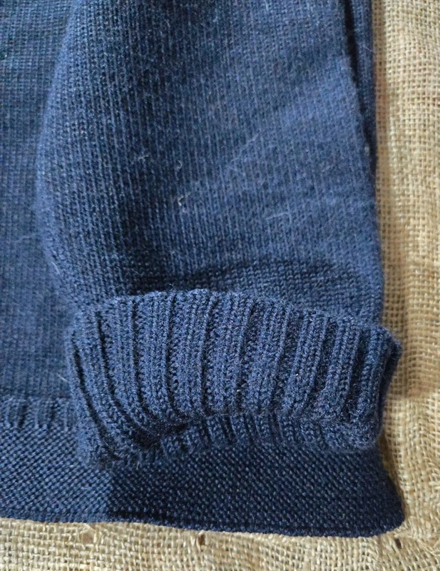 Jersey unisex vintage 100 % lana Le Tricoteur Fisherman Guernsey azul marino Foto 3 de 4
