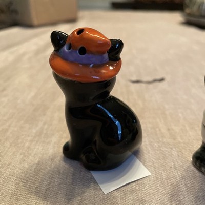 Cracker Barrel Black Cat Halloween Mummy Witch Mini Salt & Pepper