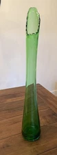 Vintage Glass Green Swung Simplicity 4”Bottom MCM   22.5” LE Smith? Read