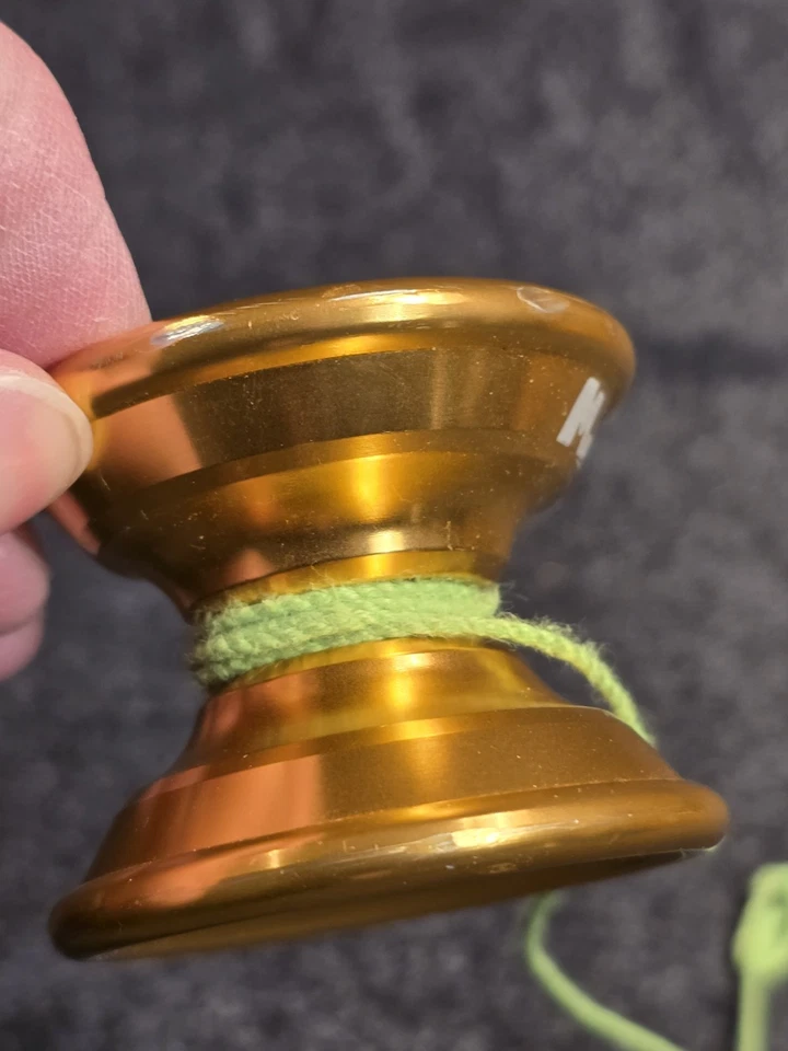 MAGICYOYO Magistrate N6 Professional Yoyo Gold Aluminum Alloy Yoyo Unresponsive - Image 4 of 4