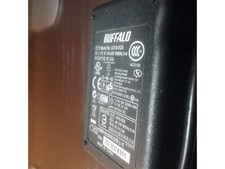 GENUINE BUFFALO AC- ADAPTER MODEL UI318-0526 DC 5.V - 2.6A
