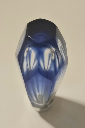 CHARMING SOLID SILVER COBALT BLUE OVERLAY FACETED MINI PERFUME BOTTLE - Picture 6 of 6