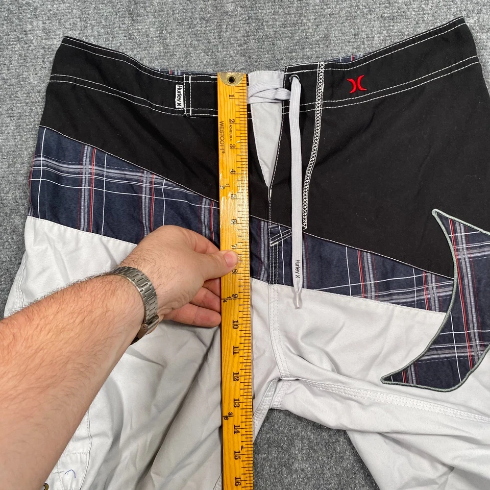 Vintage Y2K Hurley Board Shorts Swim Trunks Plaid Logo Black 34 - Image 3 of 4