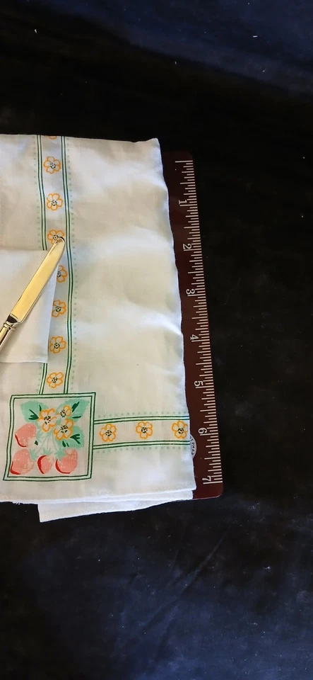 KIT DE GOLOSINAS DE FIESTA AMERICAN GIRL Linternas, cubiertos, tela, servilletas, servidor, libro Foto 3 de 4