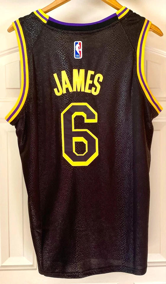 Camiseta LeBron James #6 Lakers Mamba Negra Nike Swingman Talla 48 NUEVA con Etiquetas Foto 2 de 4