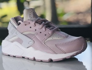 nike huarache rose pink