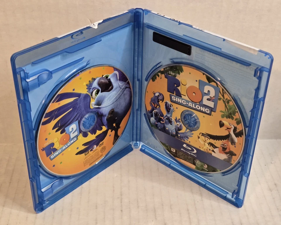 Rio 2 “Sing Along Edition” Blu Ray + DVD - Image 3 of 3