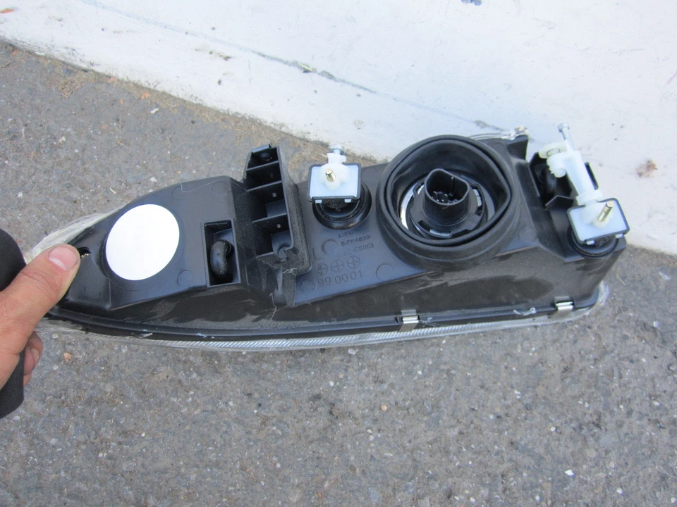 dp80943 Dodge Stratus 1997 1998 1999 2000 LH галогенные фары - Изображение 4 из 4