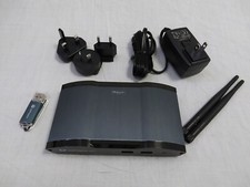 wePresent WiPG WIRELESS INTERACTIVE PRESENTATION GATEWAY