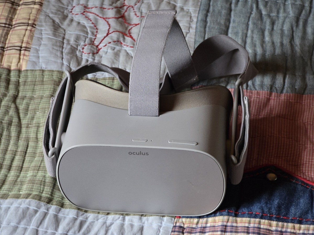 No Remote Oculus Go 64GB All-in-One VR Headset MH-A64 TESTED WORKS