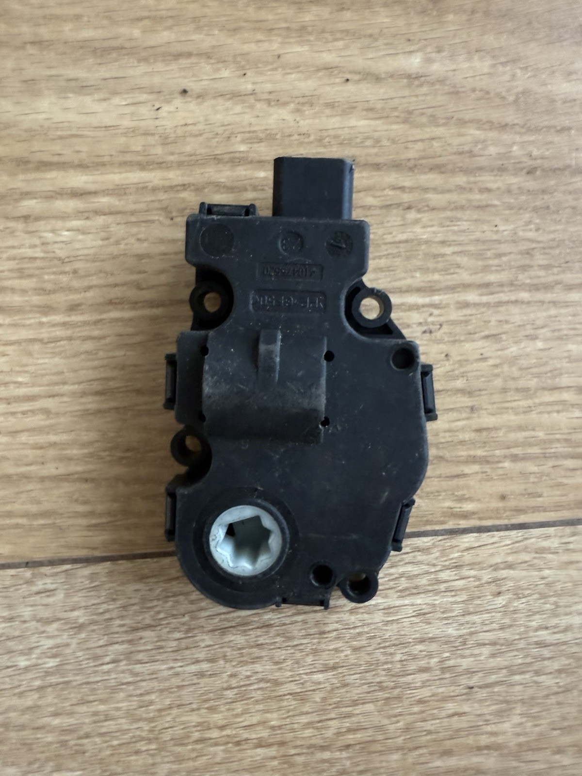 BMW Audi Mercedes-Benz HVAC Heater Flap Flow Vent Actuator 410475520 Oem