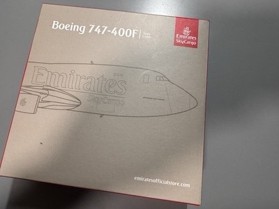 Emirates SkyCargo Boeing 747-400F  Herpa 528207 *NEU* 1:500