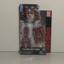 TRANSFORMERS Titans Return Titan Master Skytread Action Figure