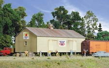 Walthers Cornerstone HO Scale Building/Structure Kit Storage Shed on Pilings