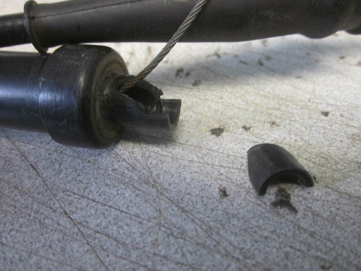 KO340175・176・177・178・179・8JP NOS Yamaha OEM Throttle & Pump Cable Assembly 1982-1983