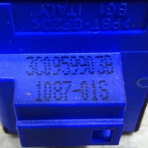 906652_2