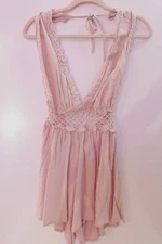 Women's Pink Small Polyester Mesh and Lace Sleeveless Strappy Mini Romper