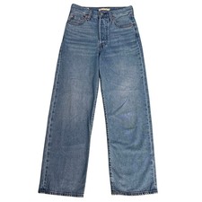 Levis Premium Size 25 Ribcage Straight Ankle Jeans Button Fly