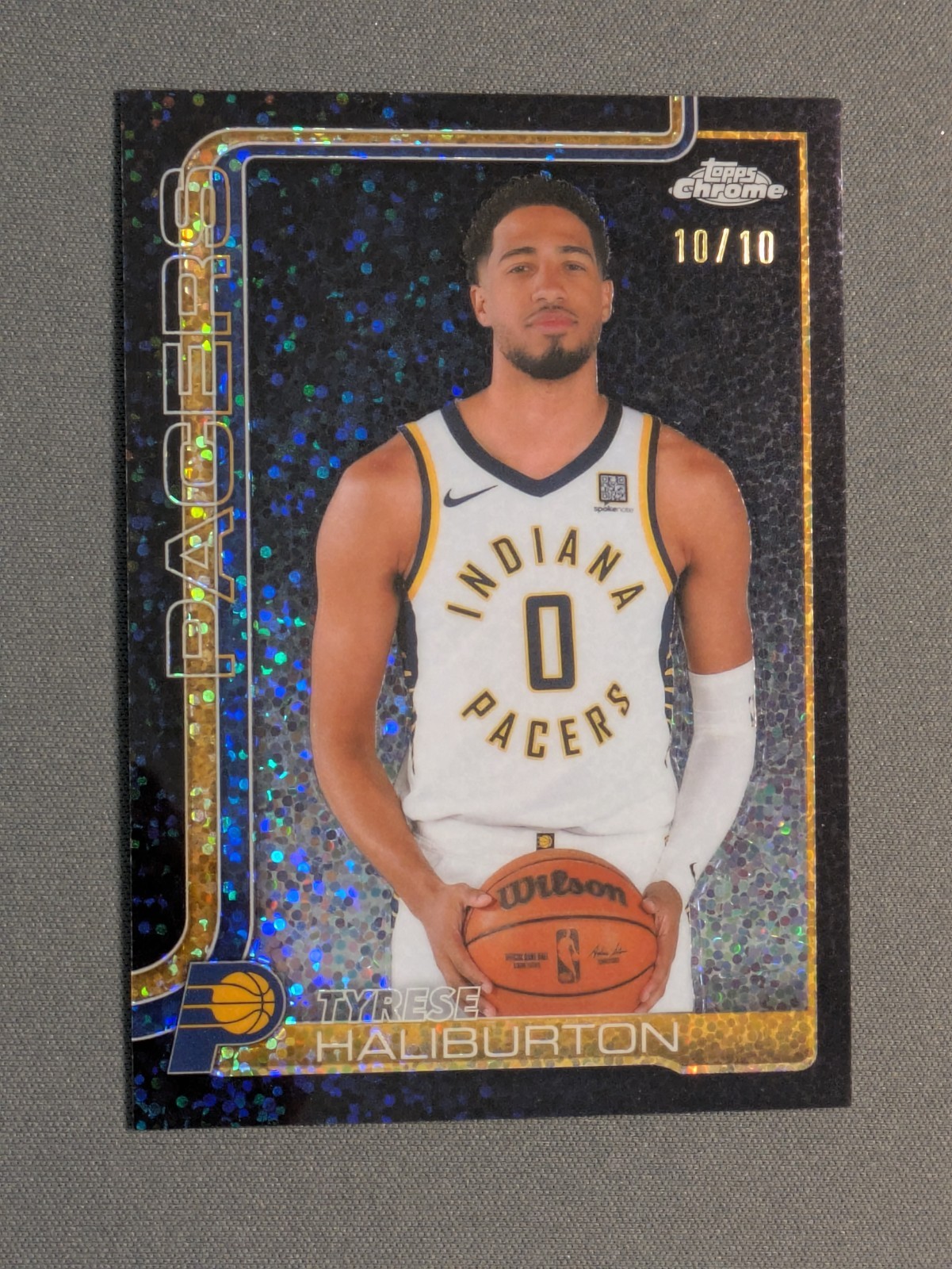 2025-26 Topps Chrome - Tyrese Haliburton Image Variation Black Speckle 10/10