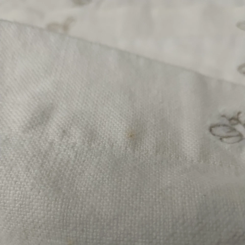 Pottery Barn Buttercream Bumble Bee Placemats Set Of  4 Linen Blend *See Photos* - Image 3 of 4