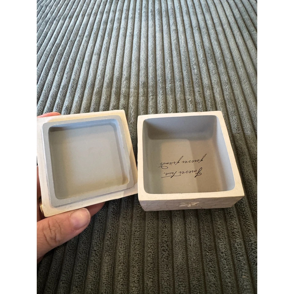 Caja de recuerdo de amistad Willow Tree Forever True Friends Demdaco 2003 Foto 2 de 4