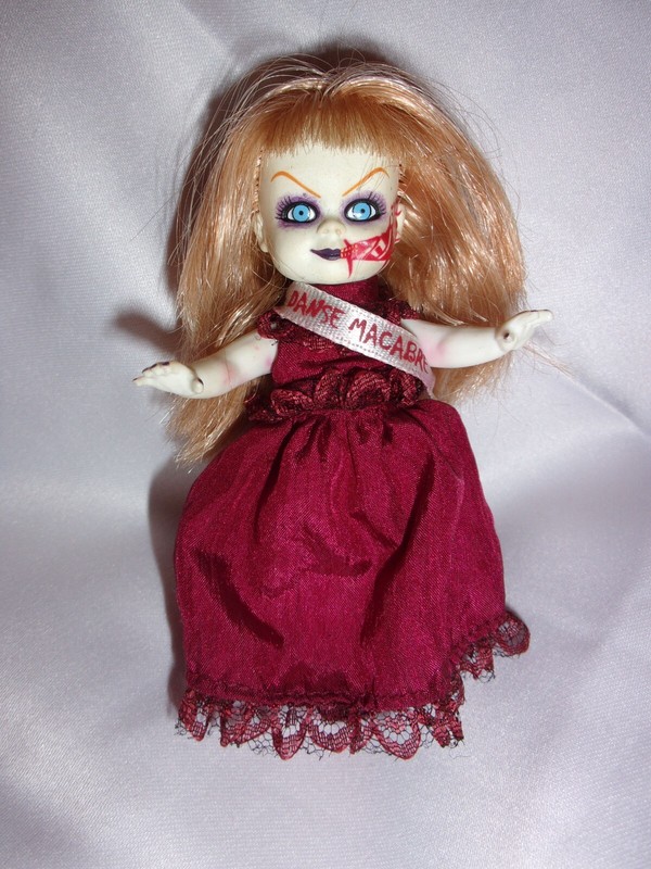 Living Dead Dolls- Deadbra Ann- Mezco - 4" inch