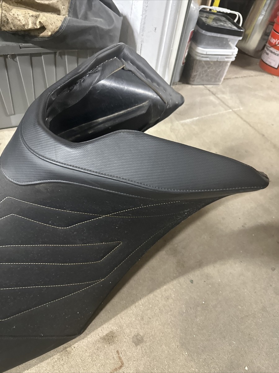 2012 SEADOO RXPX 260 NICE HYDRO TURF RACING SEAT 269002695 2012 SEADOO RXPX 260 NICE HYDRO TURF RACING SEAT 269002695
