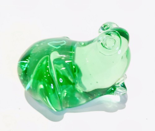 Vintage Art Glass Green Frog Toad Figurine Paperweight 3.25" length - Picture 4 of 8