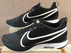 nike zoom strike 2 trainers mens