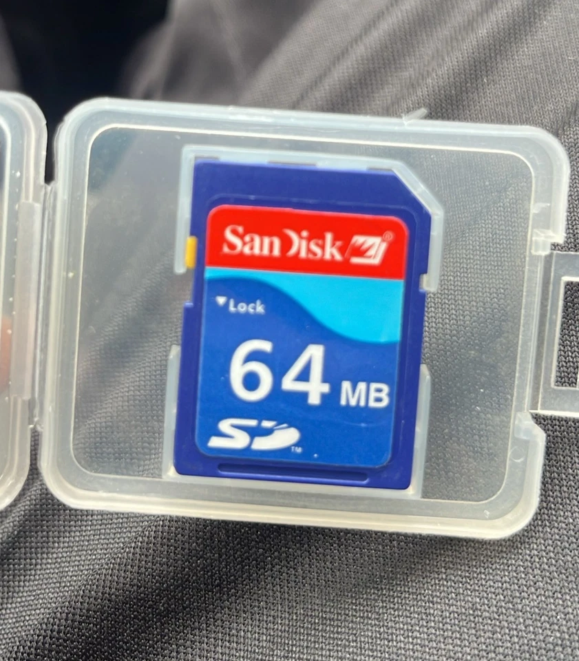 Sandisk SD 64MB Memory Card Secure Digital Mobile Phones/Cameras/Camcorders/PDAs - Image 3 of 3