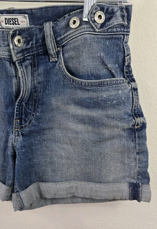 Pantalones Cortos Diesel Denim Indigo Y2K Puño Enrollado Azul Para Mujer Talla 25 De Colección Foto 3 de 4