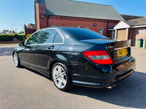 2010 Mercedes-Benz C Class C200 CDI BlueEFFICIENCY Sport 4dr DIESEL SALOON - Picture 5 of 24