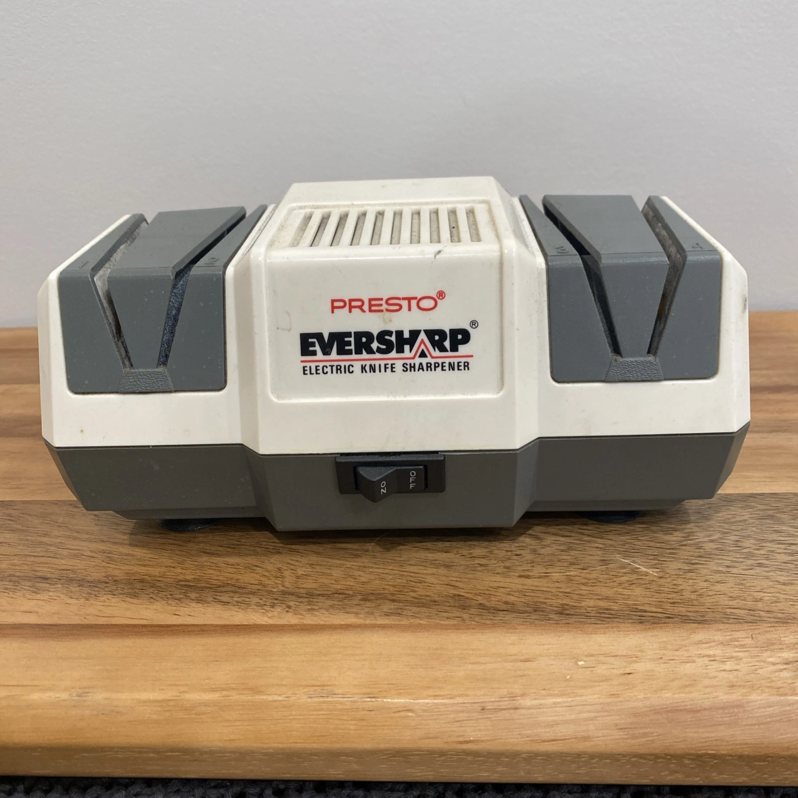 VTG Presto 088001 EverSharp 2 Stage Electric Knife Sharpener Tested, Works Great