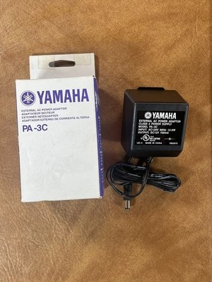 Genuine OEM Yamaha PA-3 AC Adapter 10V 700mA Power Supply Original Box