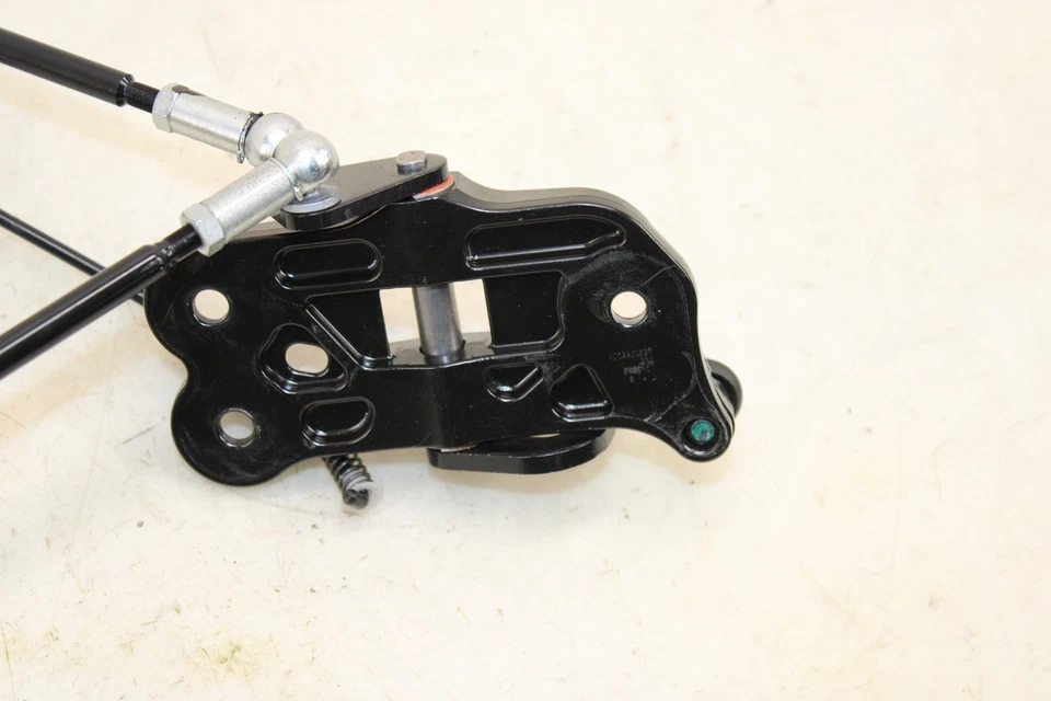 Infiniti Q60 G37 2009-2015 convertible cierre superior pestillo 97096JJ50B OEM MI40 Foto 2 de 4