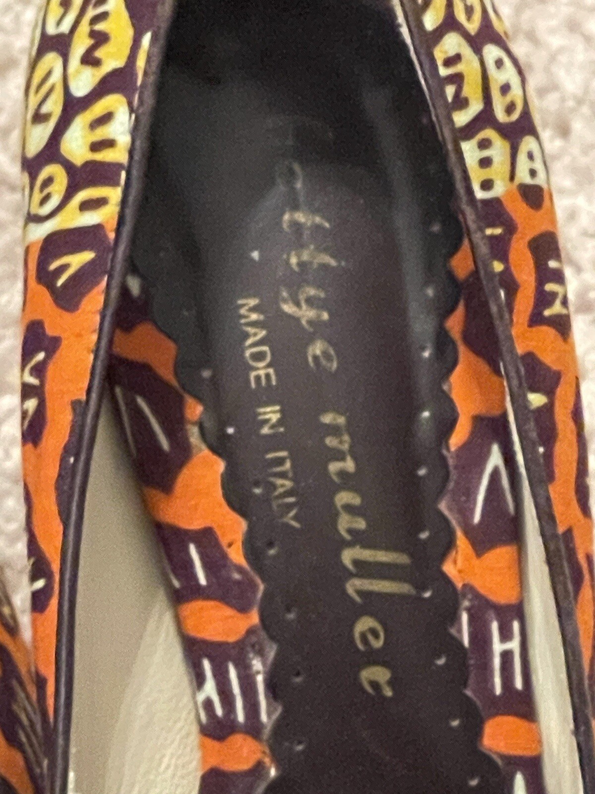 Picture 4 of 12